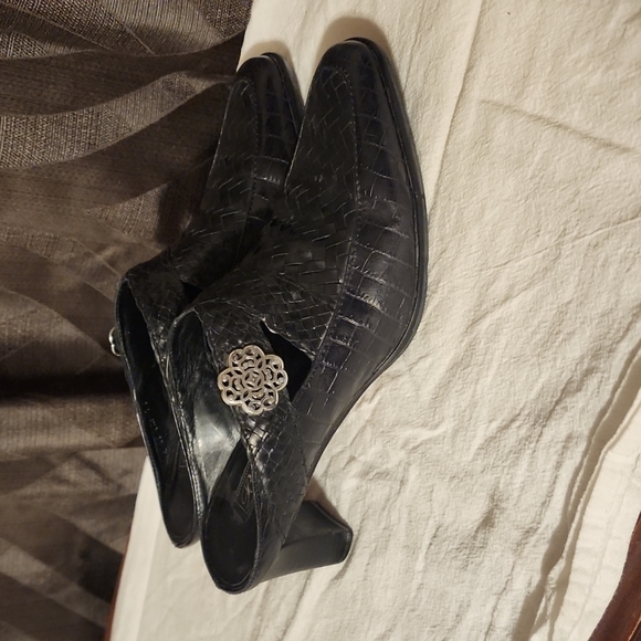 Brighton Mules - Picture 2 of 6